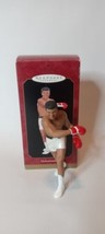 Hallmark Keepsake MUHAMMAD ALI Ornament Figurine Vintage 1999 Boxing Champion - £8.99 GBP
