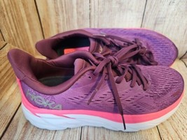 Hoka One One Clifton 8 Grape Wine Womens Athletic Comfort Running Shoes size 7.5 - £71.44 GBP