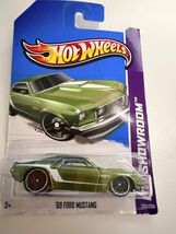 Hot Wheels HW Showroom '69 Ford Mustang  232/250 FAST SHIPPING - $9.89
