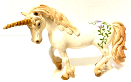 Schleich Sparkling Unicorn Figure from The Princess and The Unicorn 4 x 5 in - £11.67 GBP