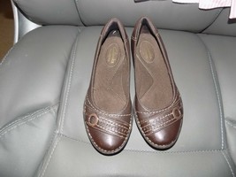 Clarks Bendables Dutchess Brown Leather Ballet Flat Shoes Size 5 M Women... - $32.85