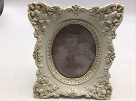 Picture Frame Oval Mini 3.5&quot; White Resin Ornate Tabletop Cottage Style New NOS - £14.09 GBP