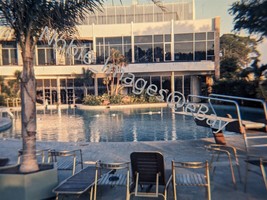 1965 Broadwater Beach Hotel Pool Early Evening Biloxi Mississippi 35mm Slide - £4.27 GBP