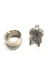 New Old Stock Wing Guided Pump Valve Assembly V1571125 LG. Suction - $1,395.84 MXN