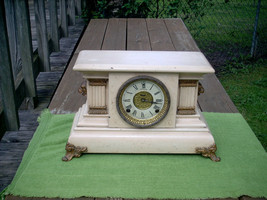 Antique/Vintage Ingraham Sessions Lionhead Mantle Clock w/Key Works Off White - £98.30 GBP