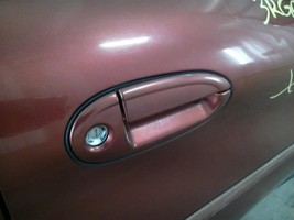 TAURUS    1998 Door Handle Exterior 104865139 - $43.31