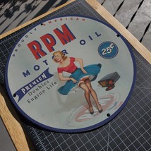 Vintage 1936 RPM 100% Pure Paraffin Premium Motor Oil Porcelain Gas &amp; Oil Sign - £97.96 GBP