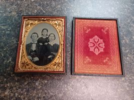Antique Photo Ambrotype Family Portrait in Case With Stand 1/4 Plate - $123.74