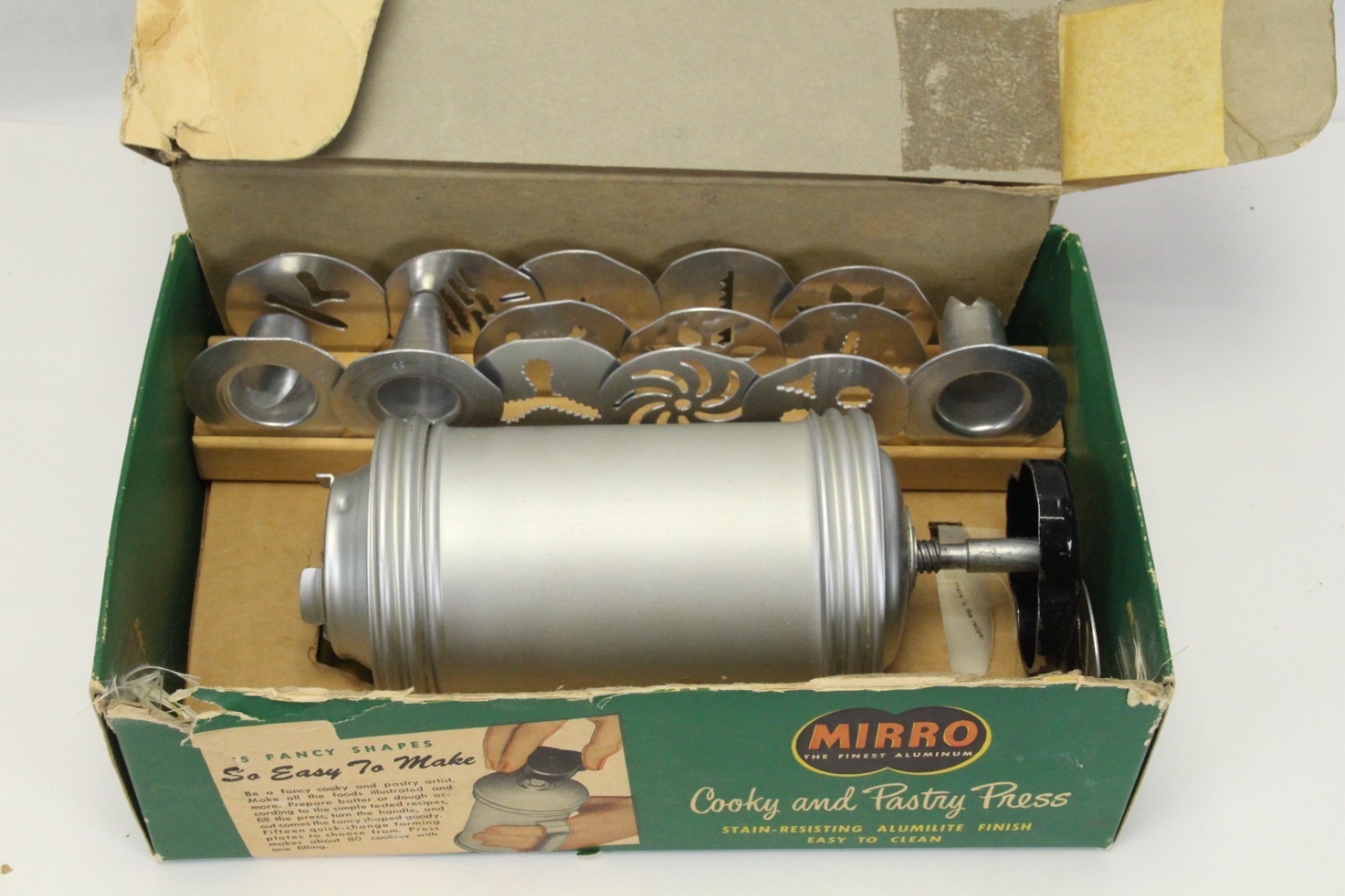 VTG MIRRO Aluminum Cookie/Pastry Press 12 Plates 3 Tips Original. No 358 A - $45.07