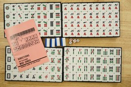 Vintage Set MAH JONGG Game Tiles &amp; Dice Dorothy Meyerson Plastic Blue Backs - £97.98 GBP
