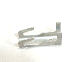 2010-2015 chevrolet camaro cadillac equinox fuel feed line CLIP HOLDER LOCK - $29.87