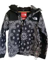 Supreme x The North Face TNF Bandana Paisley Mountain Parka FW14 - Sz. M... - $1,782.00
