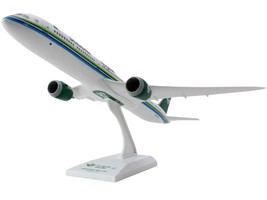 Boeing 787-10 Commercial Aircraft &quot;Saudia Airlines&quot; White with Green and Blue S - £54.70 GBP