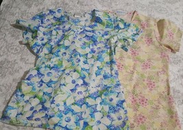 Lot of 2 Scrub Tops Women&#39;s size Small Think Spring Floral SB &amp; Cherokee... - $14.84