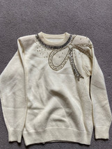 Alfred Dunner Women&#39;s Cream Color Sequin Bead Sweater Size Medium - £9.34 GBP