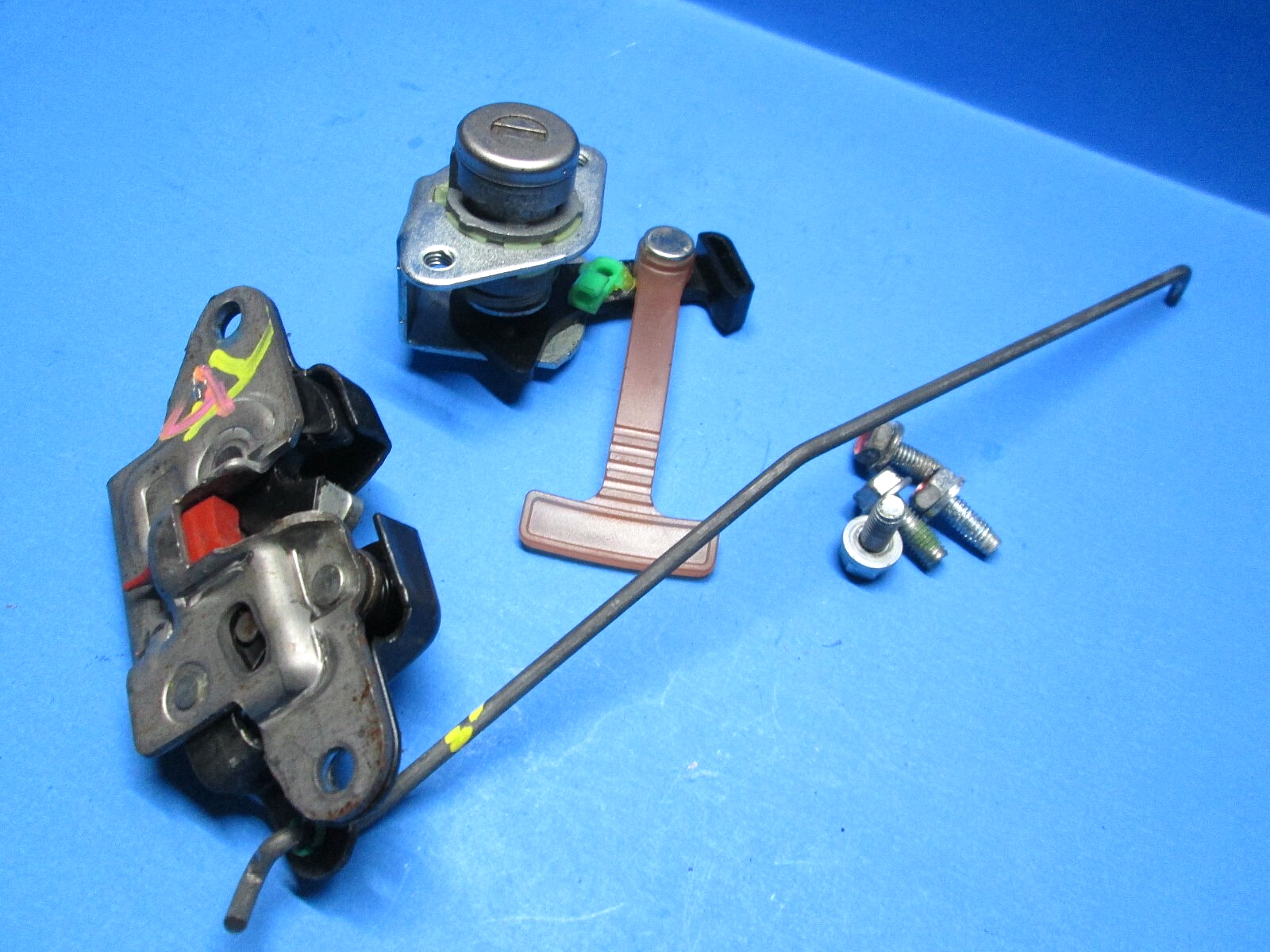 2003-2007 Honda Accord Rear seat Rear lock and striker NO KEY 82225-SDA-... - $40.84