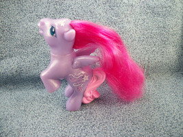 McDonald&#39;s 2008 Hasbro My little Pony Purple Starsong Pegasus Pony 3&quot; - £1.18 GBP