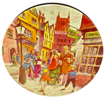 Vintage Chelsea Holiday Christmas Town People Empty Tin Round 7 inch Dia... - £8.66 GBP