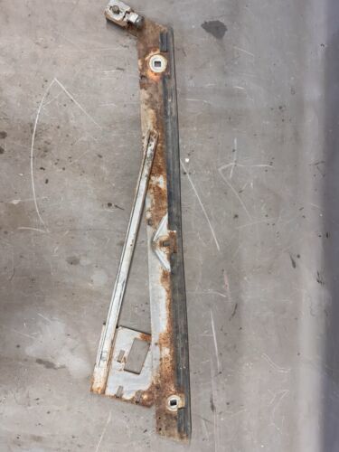 1965-1968 Chevy Impala 2 Door Front Door Glass Window Track SS Bonnevill... - $111.88