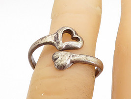 925 Sterling Silver - Vintage Antique Dark Tone Heart Bypass Ring Sz 4 - RG5362 - £22.71 GBP