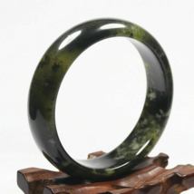 Hand Carved Serpentine Bangle, 60mm Diameter, 17mm wide, 7mm thick.  - £70.78 GBP