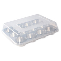 Nordic Ware Naturals 12-Cup Muffin Pan with Lid (34x25x8cm) - $1,252.70 MXN