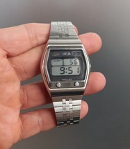 Vintage Seiko Quartz  LCD Digital Alarm Watch A031-5000 Japan 1970&#39;s TOP - $166.25