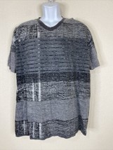 Monument Men Size XL Gray Striped Knit T Shirt Short Sleeve V Neck  - $7.14