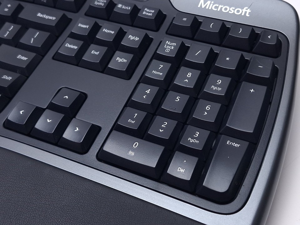 Microsoft Natural Ergonomic Keyboard 4000 V1.0 USB Wired Black  TESTED Item image 2
