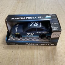 1:24 Martin Truex Jr. #78 Auto-Owners Insurance Camry Race Car - £34.12 GBP