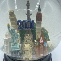 Saks Fifth Avenue Musical Snow Globe - Millennium 2001 Retired Famous Landmarks - £19.65 GBP