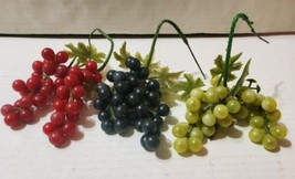 Plastic Faux Grapes 3 Bunches Fruit Clusters Green Red Purple Small  - £13.39 GBP