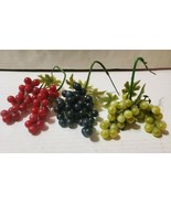 Plastic Faux Grapes 3 Bunches Fruit Clusters Green Red Purple Small  - £13.30 GBP