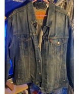 Levis Men&#39;s Tall Denim Jacket Trucker  XL - $129.93 CAD