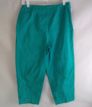 Susan Bristol Woman&#39;s Turquoise Capri Jeans Size 12 Inseam 22&quot; - £8.39 GBP