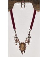 Vintage 1920-50&#39;s Cameo Necklace w Pink Velvet Cord &amp; Matching Dangle Ea... - £31.59 GBP