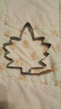 Pancake Mold Non Stick  Maple  Leaf  New  Crate &amp; Barrel - $2.96
