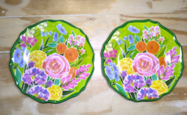 Set of (2) Melamine Ware Floral Pattern/Scalloped Edge Plates 8 1/2&quot; VINTAGE! - £18.37 GBP