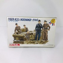 DRAGON 6028 1/35 &#39;39-&#39;45 Series Tiger Aces Normandy 1944 Model Kit - £17.68 GBP