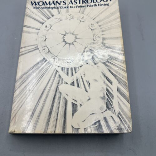Woman&#39;s Astrology by Tiffany Holmes Vintage Paperback 1977 First Edition - $19.79