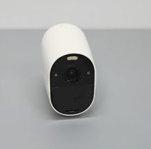 Arlo Essential VMC2030 Spotlight Single Wireless Indoor/Outdoor Camera  image 3
