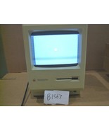 Vintage Apple Macintosh Plus Computer M0001A - (Lines showing on screen) - $4,212.01 MXN