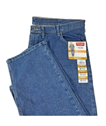 Wrangler Men Blue Jeans Five Star Relaxed Fit Flex 47x33 Medium Wash Den... - $24.95