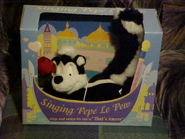 13" Singing Animated Pepe Le Pew Plush Toy That's Amore W/Box Warner Bros 2000  - $98.99