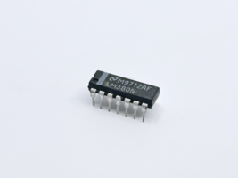 2PCS LM380N National Semiconductor 2.5W Audio Power Amplifier IC DIP-14 - $4.40