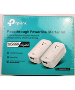 AV2000 2 Port Gigabit Passthrough Powerline Starter Kit - $3,447.93 MXN