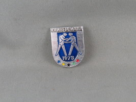 Sporting Event Pin - Universiade 1973 Moscow Wrestling Event - Stamped Pin - £11.96 GBP