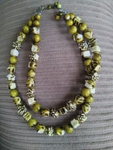 Vintage Graduated Khaki Green Popcorn Beaded Celluloid Necklace  - £14.06 GBP