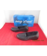 Easy Street Genesis Loafers $60 - US Size 6 1/2 W - Navy - 1204 - $33.83 CAD