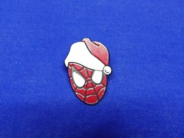 Vintage 1992 Spider-Man 30th Anniversary  Santa Promo Pin - £10.18 GBP